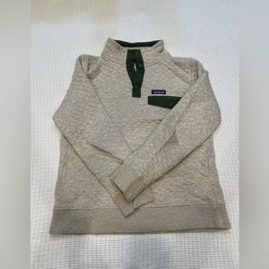 size medium patagonia quilted quarter button pullover